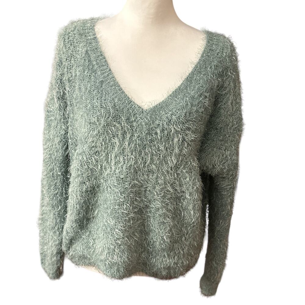 Pink Rose Women's Sweater Fuzzy Green Medium